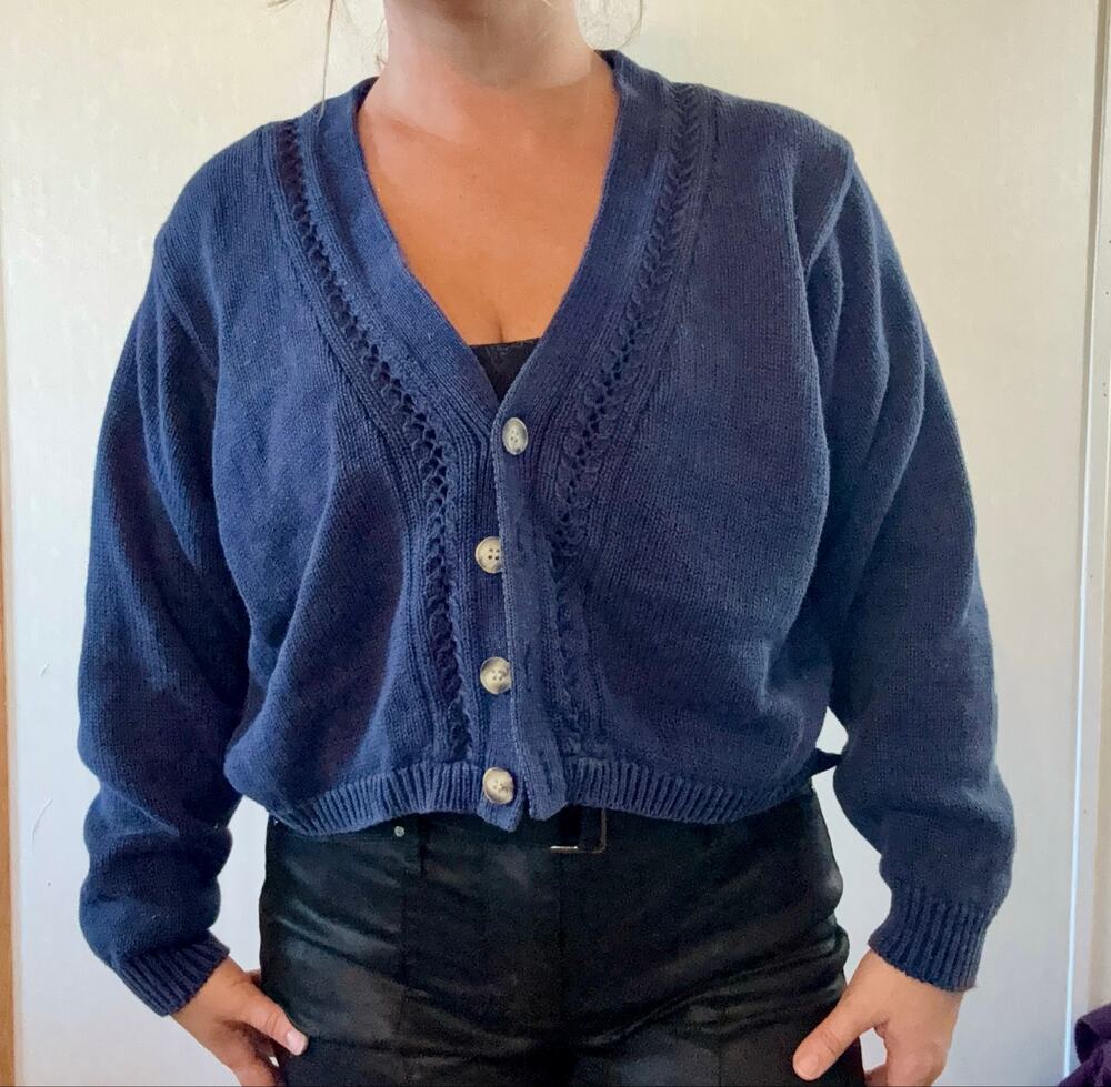 Vintage 90s LizSport Petite Navy Blue Cropped Cardigan Sweater PM